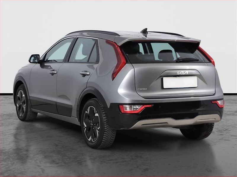 Kia Niro (2023) EV, SoH 100% - fotka 4 z 26