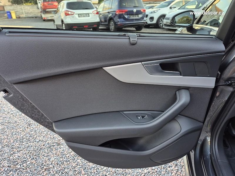 Audi A4 Avant (2020) 2.0TDi 120KW FullLed S-line    - fotka 46 z 58