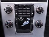 Volvo V60 2,4 D4 V5 120kW AWD R-design - náhled 19