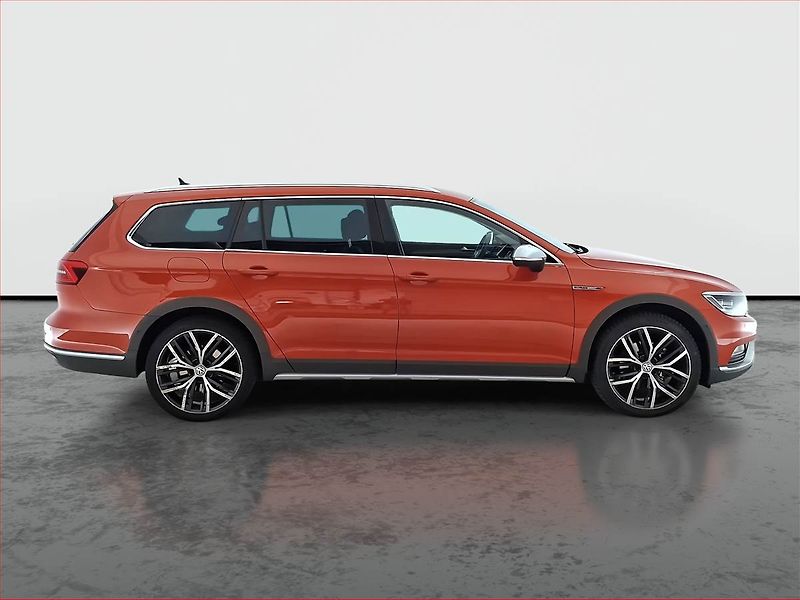 Volkswagen Passat (2017) 2.0 TDI, 4X4, Automat - fotka 6 z 17