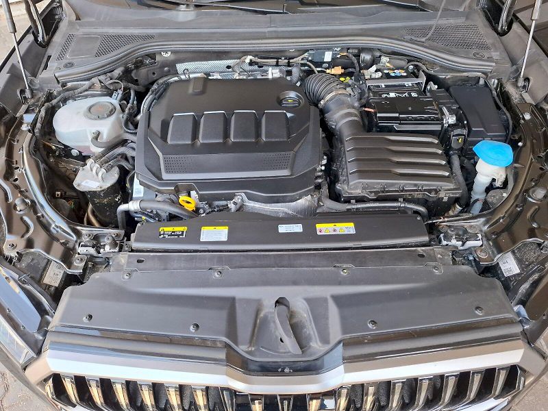 Škoda Superb (2025) L&K TD 142/2.0 A7A - fotka 20 z 31