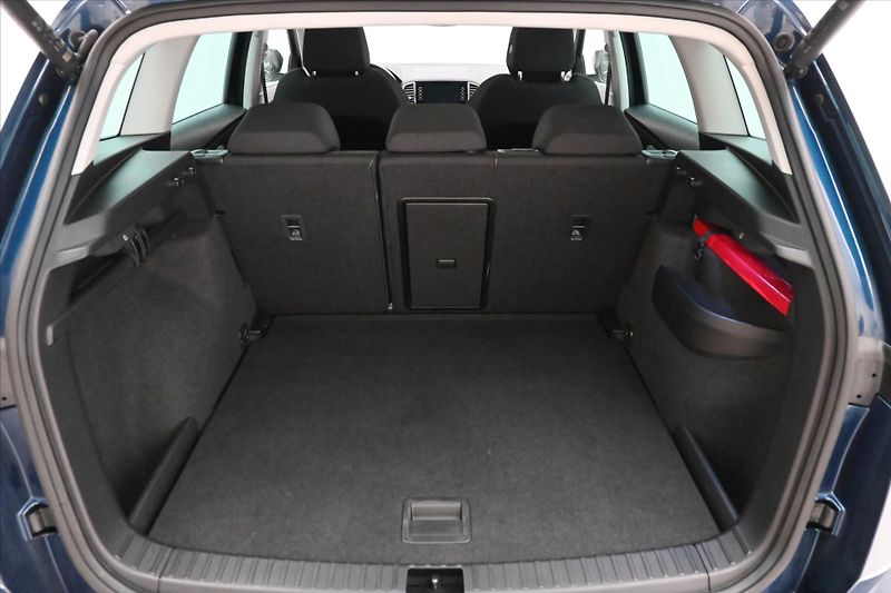 Škoda Karoq 2,0 TDI 110 kW 4x4 DSG TOUR Zá - fotka 11 z 31