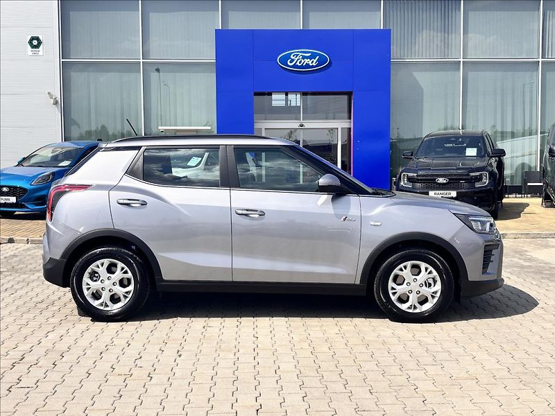 KGM Tivoli 1,5 GDI 120kW 6AT Style - fotka 6 z 28