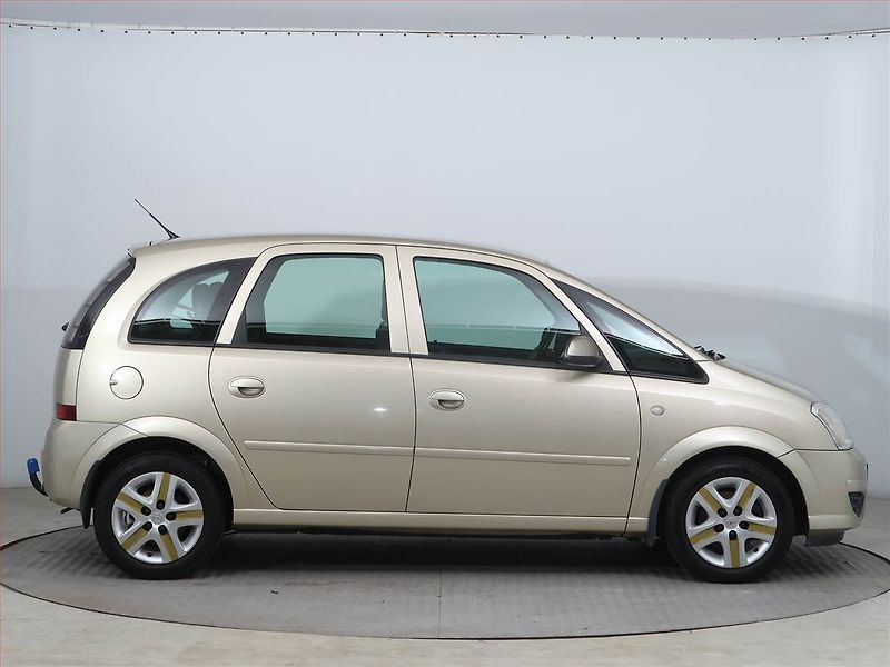Opel Meriva (2010) 1.6, po STK, Tažné - fotka 6 z 14