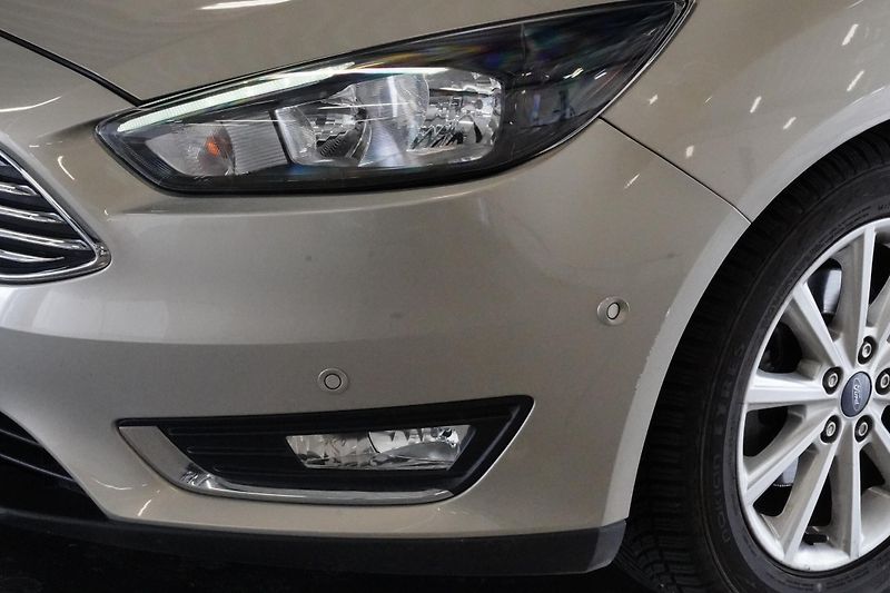 Ford Focus - fotka 9 z 30