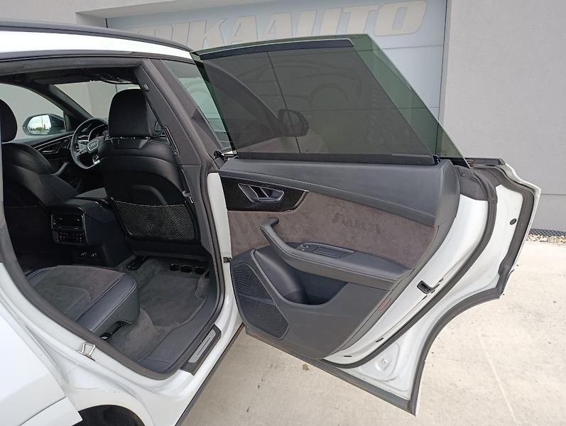 Audi Q8 50TDI S-LINE NIGHT ČR DPH - fotka 32 z 36