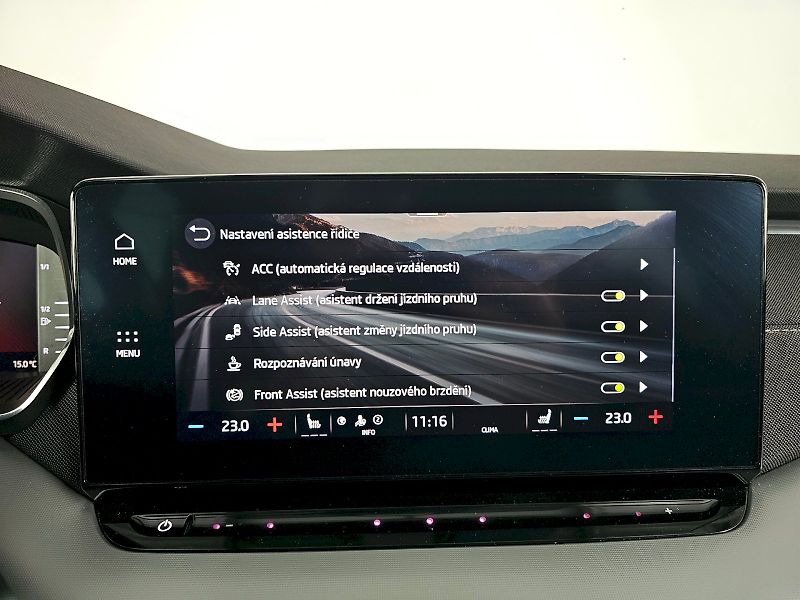 Škoda Octavia (2023) Combi 1.5TSI m-HEV 110kW DSG S - fotka 15 z 30