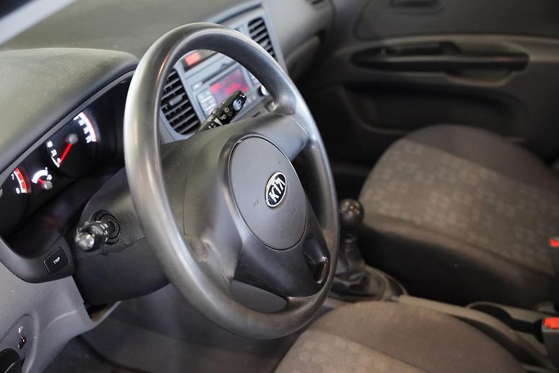 Kia Rio - fotka 13 z 22