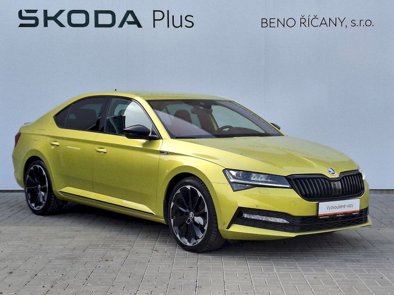 Škoda Superb (2022) Sportline DSG 4x4  2,0TDi 147k - fotka 32 z 35