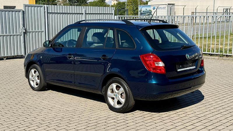 Škoda Fabia (2012) 1.2TSi*63kW*COOL-EDITION*1.MAJ - fotka 3 z 25