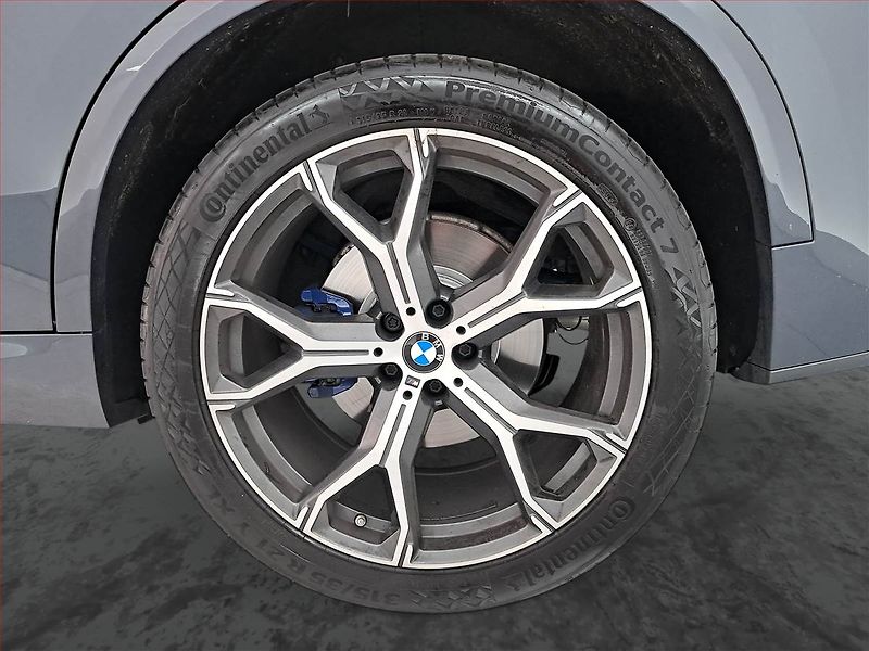 BMW X5 (2022) xDrive30d - fotka 15 z 25