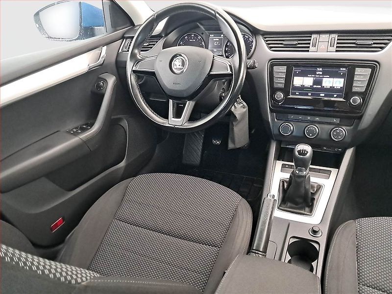 Škoda Octavia (2016) Ambition Plus 1.4 TSI - fotka 7 z 15