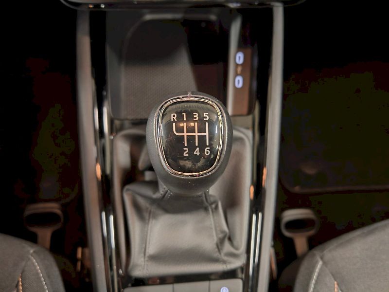 Škoda Scala (2025) 1.0 TSI 85 kW Selection - fotka 17 z 27