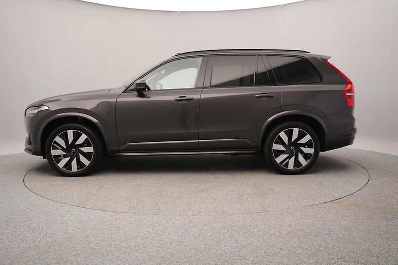 Volvo XC90 T8 AWD RECHARGE ULTIMATE 1.maj - fotka 8 z 57