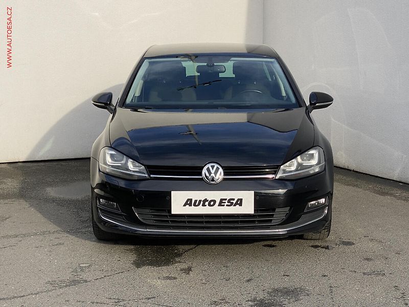 Volkswagen Golf (2013) 1.4 TSi, Highline, bixen - fotka 2 z 16