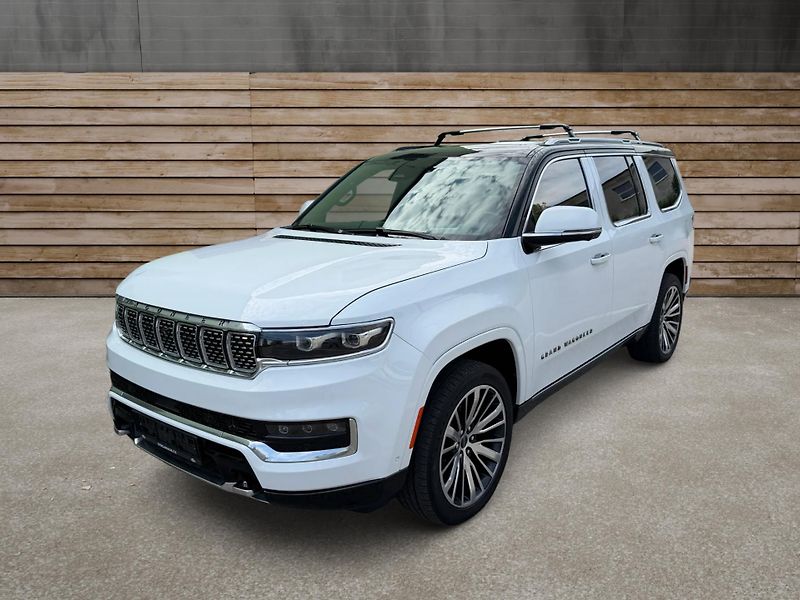 Jeep Grand Wagoneer (2022) + SERIES III + DPH + FULL + - fotka 7 z 36
