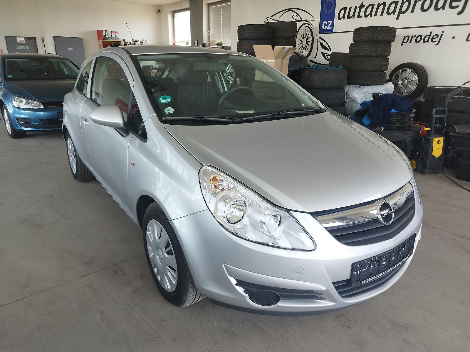 Opel Corsa 1,4I,66KW,KLIMA,SERVISKA