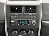 Jeep Cherokee 2.8CRD MANUÁL 6.R.ST. KLIMA - náhled 18