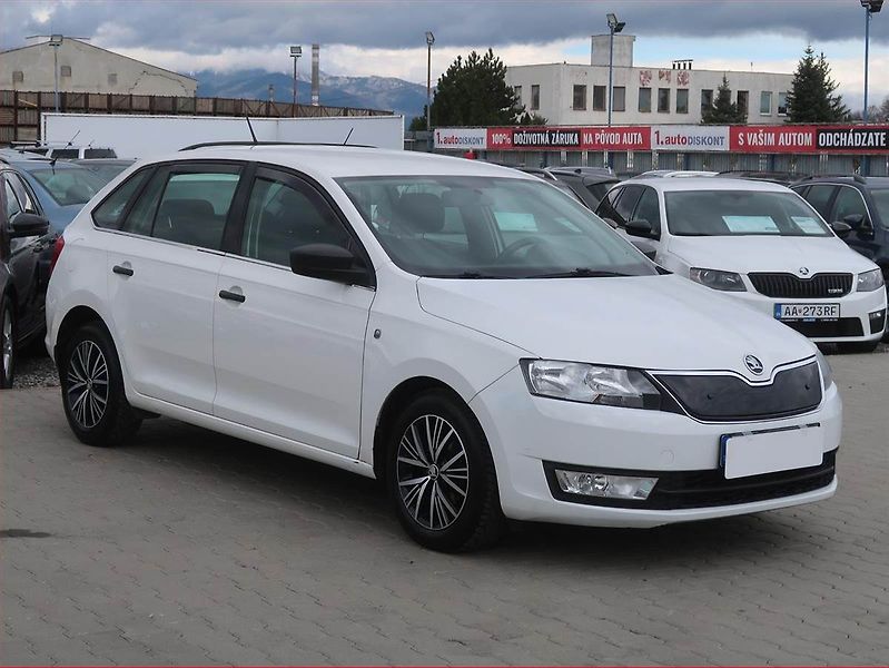 Škoda Rapid (2014) Spaceback 1.2 TSI, Serv.kniha - fotka 1 z 13