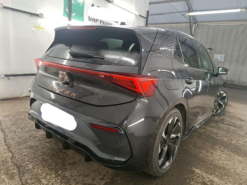 Cupra Born XL-BAT SOH-98,12% PŘIPRAVUJEME - fotka 4 z 10