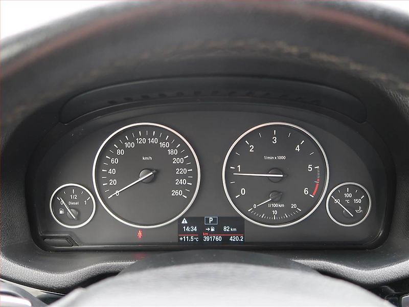 BMW X3 (2015) xDrive20d, 4X4, Automat - fotka 11 z 22