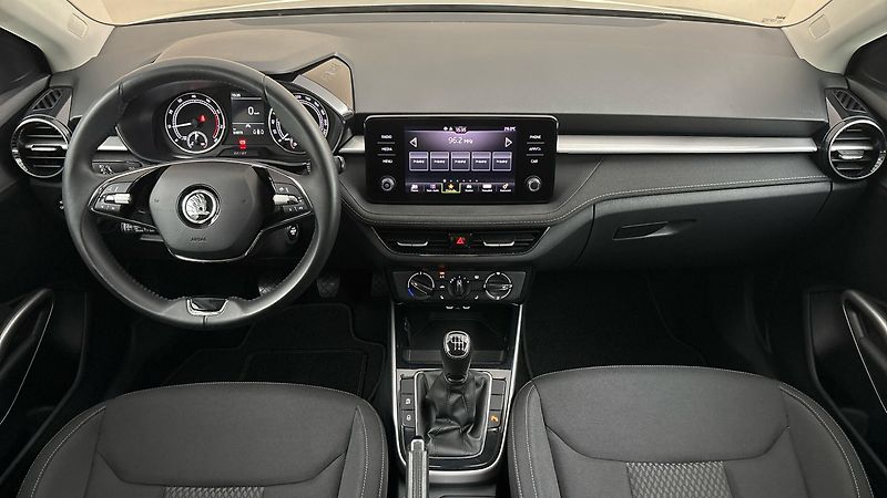 Škoda Fabia 1.0 TSI Style - fotka 8 z 23