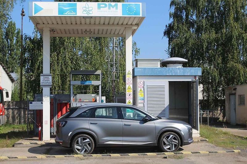 Vodíkový Hyundai Nexo při testu v Česku