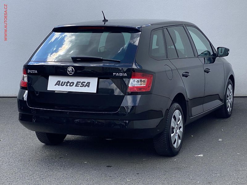 Škoda Fabia (2016) 1.2 TSi, Joy, DSG, navi - fotka 4 z 18