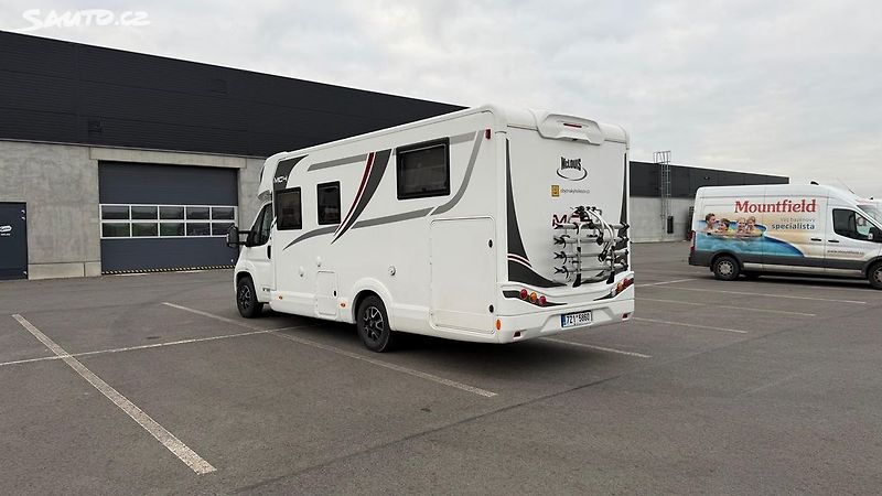 McLouis MC4 873 2.2 MJ 103 kW - fotka 4 z 18