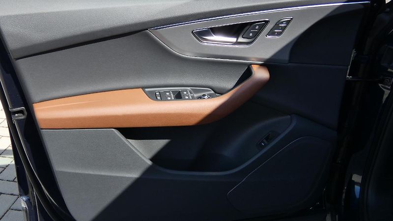 Audi Q7 45 TDI quattro tiptronic - fotka 8 z 27
