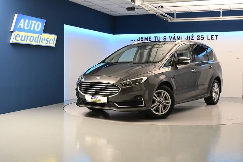 Ford S-MAX (2022) 2.0 140 KW LED ACC Tažné Kamer - fotka 2 z 36