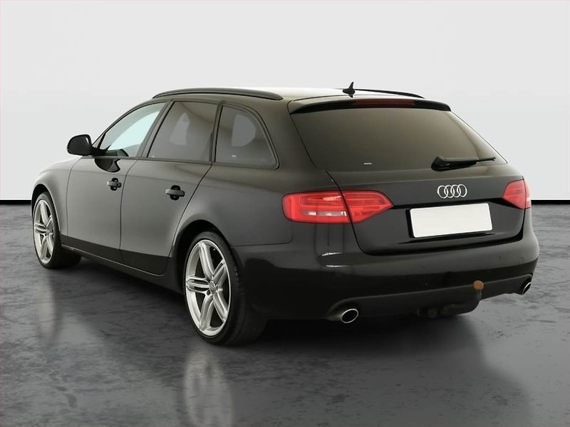 Audi A4 (2008) 3.0 TDI, 4X4, Navi, Xenony - fotka 4 z 18