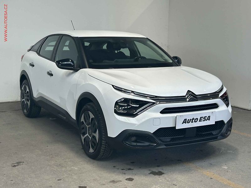 Citroën C4 (2022) 1.5 HDi, 2.maj,ČR, Feel, LED - fotografie inzerátu