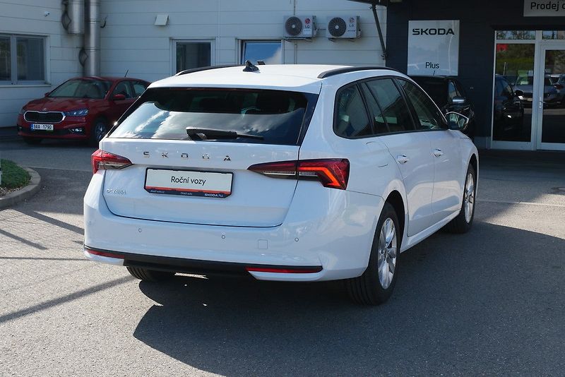 Škoda Octavia - fotka 2 z 6