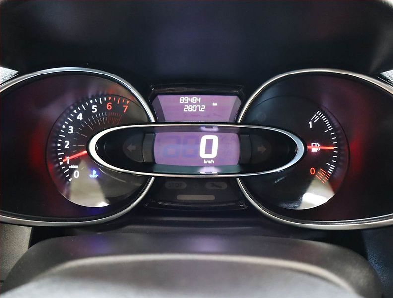 Renault Clio (2018) 1.2 16V - fotka 11 z 20