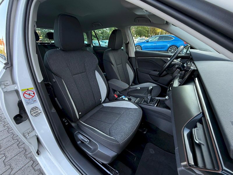 Škoda Scala (2024) 1.5 TSI 110 kW Style - fotka 21 z 22