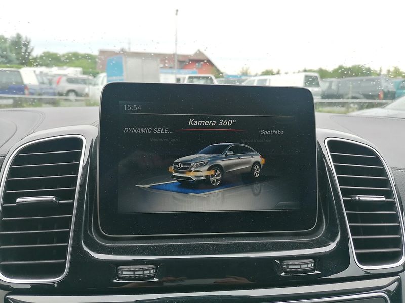 Mercedes-Benz GLE (2017) 350 CDi 4MATIC - fotka 17 z 33
