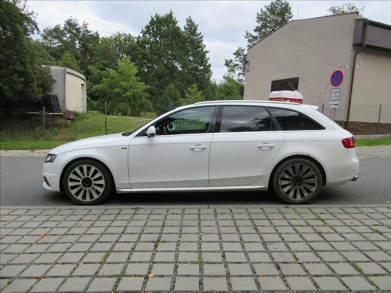 Audi A4 2,0 TFSi 155Kw S-Line, 4x4, VA - fotka 6 z 23