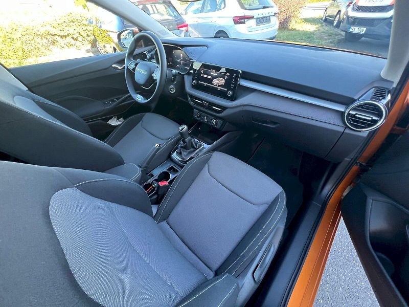 Škoda Fabia (2025) Selection 1.0MPi 59kW 5°manuál - fotka 19 z 28