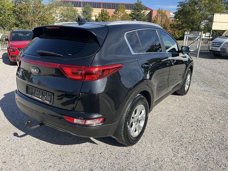 Kia Sportage (2018) 1.6GDi 97kw Tažné REZERVACE - fotka 7 z 19