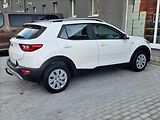 Kia Stonic 1.2 DPI 62kW Comfort,ČR,1.Maj - náhled 11