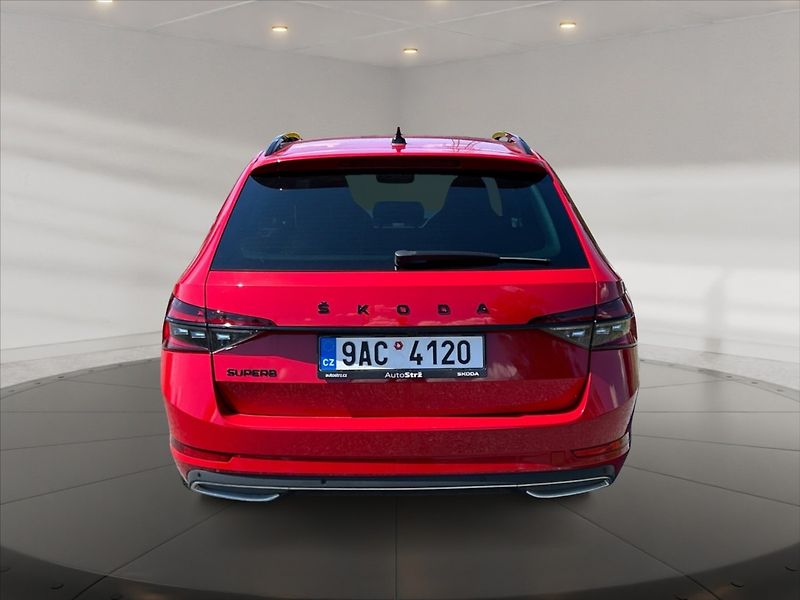 Škoda Superb 2,0 TDI 110 Sportline DSG - fotka 5 z 11