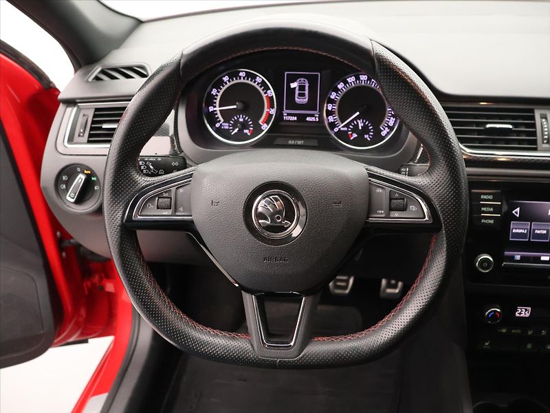 Škoda Rapid 1,0 TSI 81 kW Monte Carlo CZ - fotka 16 z 27
