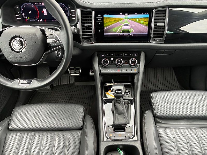 Škoda Kodiaq (2022) L&K 2.0TDI 147kW DSG 4x4 TAŽNÉ - fotka 10 z 11