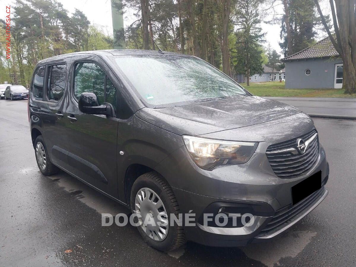 Opel Combo 1.5CDTi, ELEGANCE, navi, 96kW