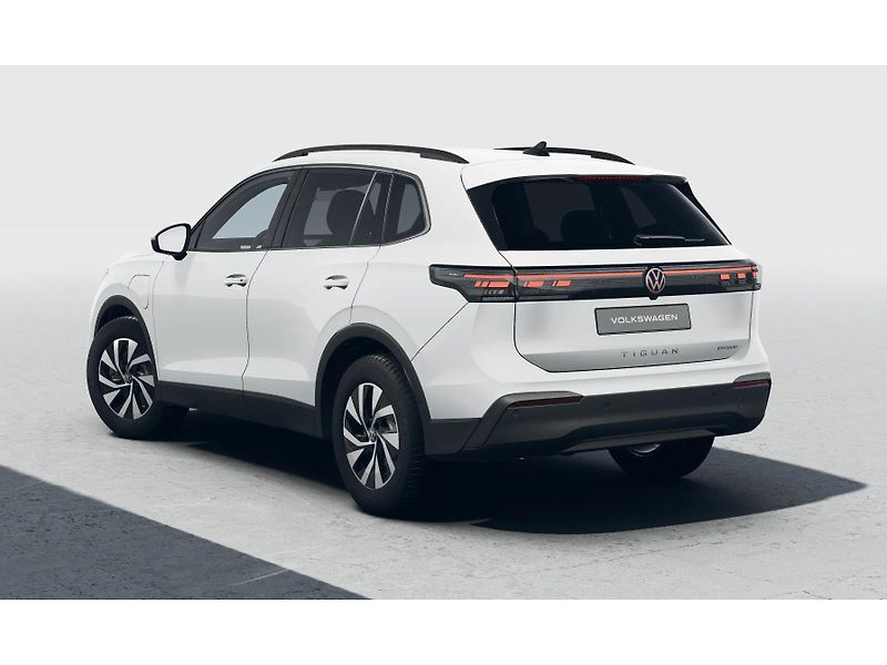 Volkswagen Tiguan (2025) SUV - fotka 3 z 4