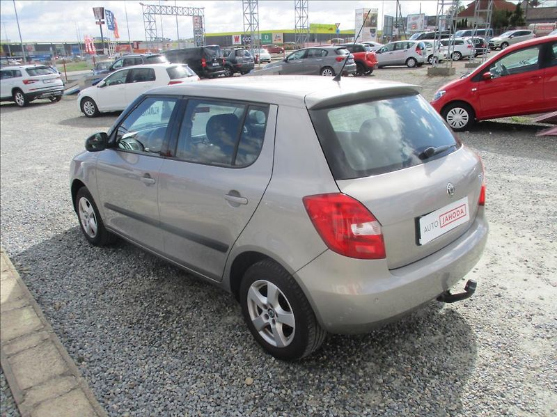 Škoda Fabia 1,4 i 16v, klima,servis,1.maj, - fotka 6 z 33
