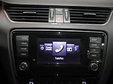 Škoda Octavia (2013) 1.6 TDi, ČR, Sport, bixen, - náhled 17