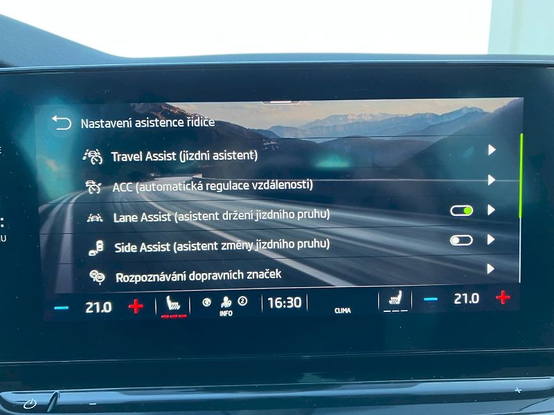 Škoda Octavia (2023) Style 2,0 TDI 110 kW  7 Automa - fotka 30 z 32