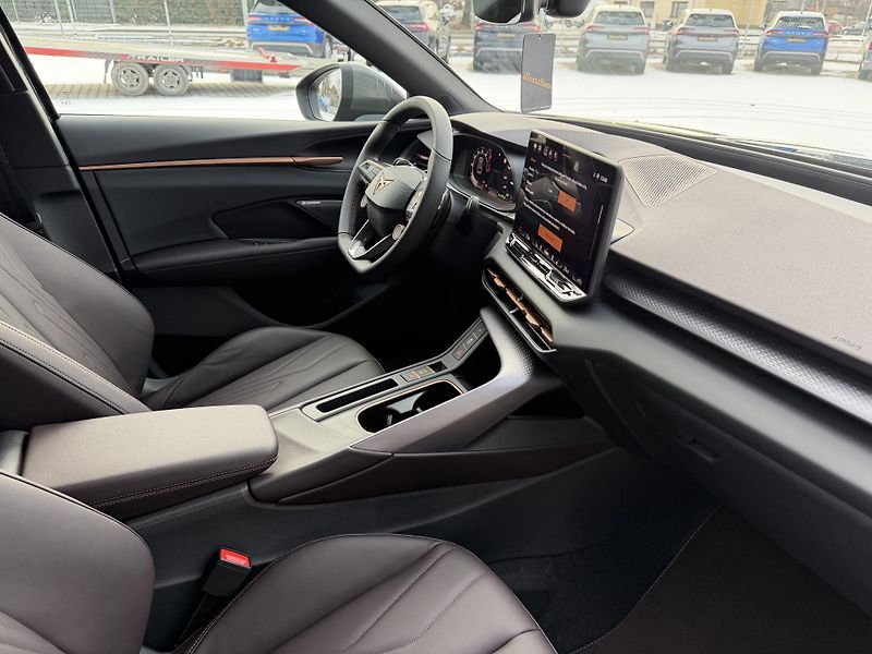 Cupra Terramar (2026) REZERVACE!!! - fotka 30 z 53